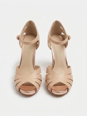Seychelles Nude T‑Strap Peep Toe Block Heels
